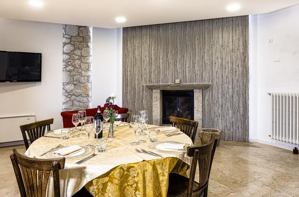 Hotel Colucci Nusco Екстер'єр фото